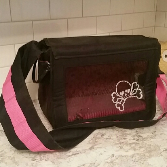 boots and barkley dog carrier