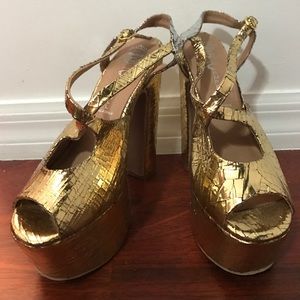 Jeffrey Campbell Gold platforms (never used)