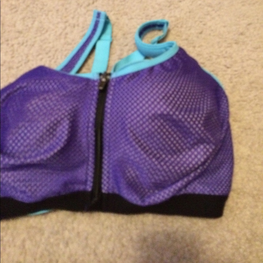Victoria Secret sport bra