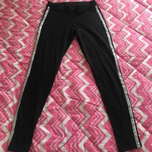 Victoria's Secret pink legging