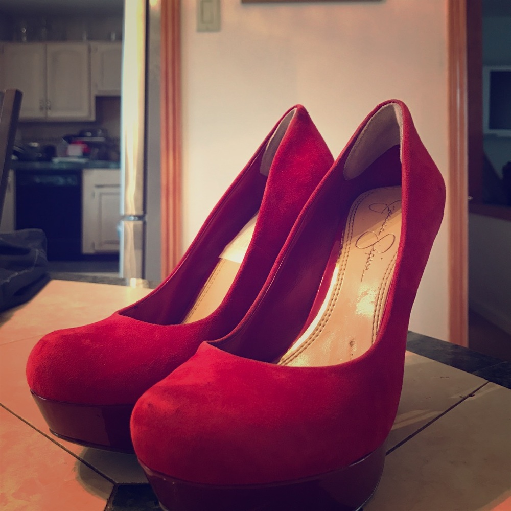 Jessica Simpson 6-6.5 Heels