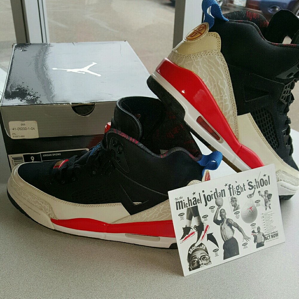 2010 Jordan Spizike "Infared" size 9