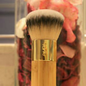 Tarte Buffer Foundation Brush