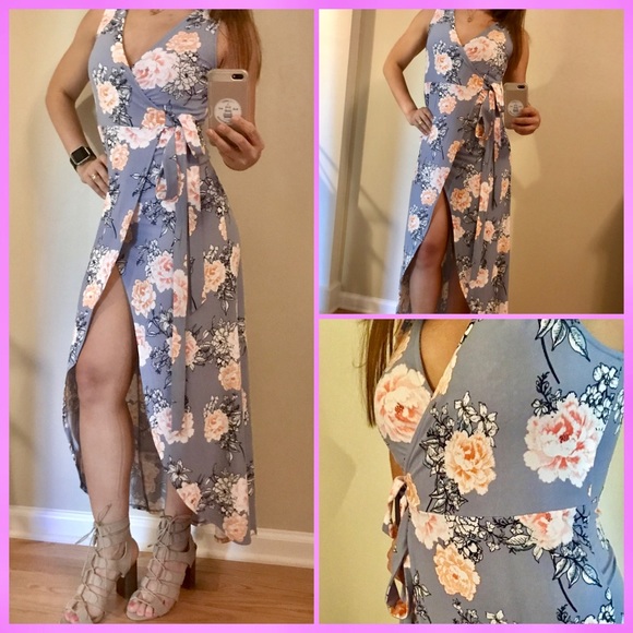 Derek Heart Dresses & Skirts - 👗💕🆕SALE!! Floral Surplice Wrap Front Dress
