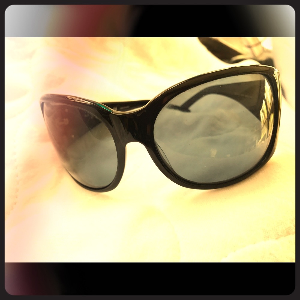 Dolce and Gabbana black sunglasses