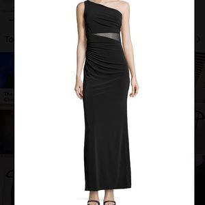 Laundry by Shelli Segal: Black Gown