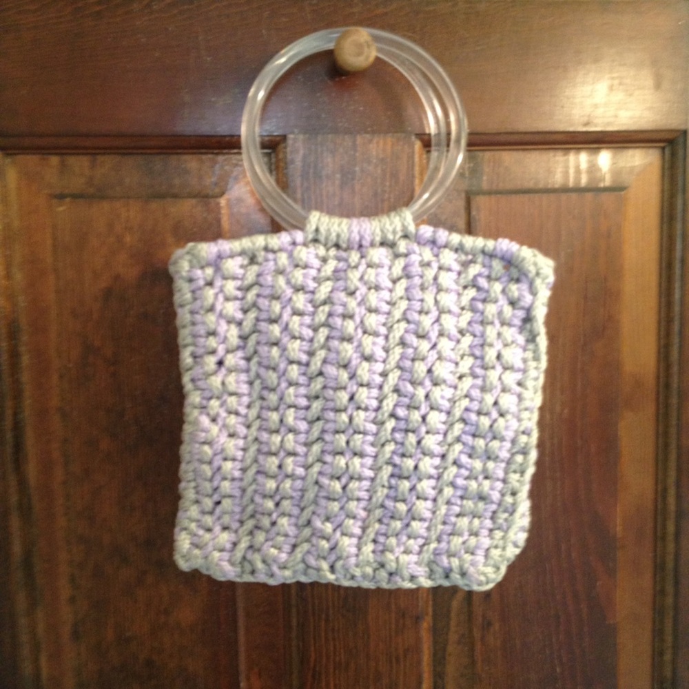 Spring/Summer Woven Handbag - Picture 6 of 6