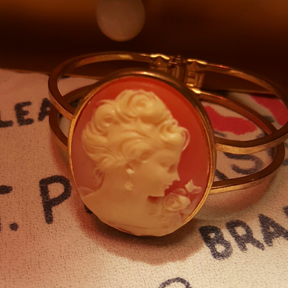 Braclet