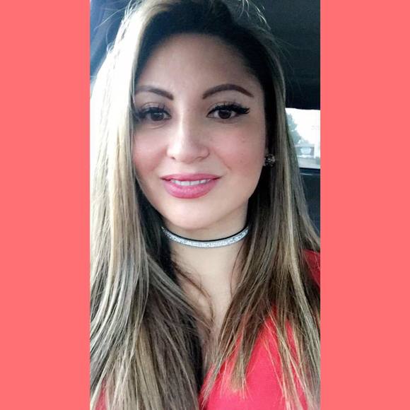 Meet your Posher, Angelina - Picture 1 of 1