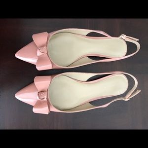 Ann Taylor patent leather flats Size 7