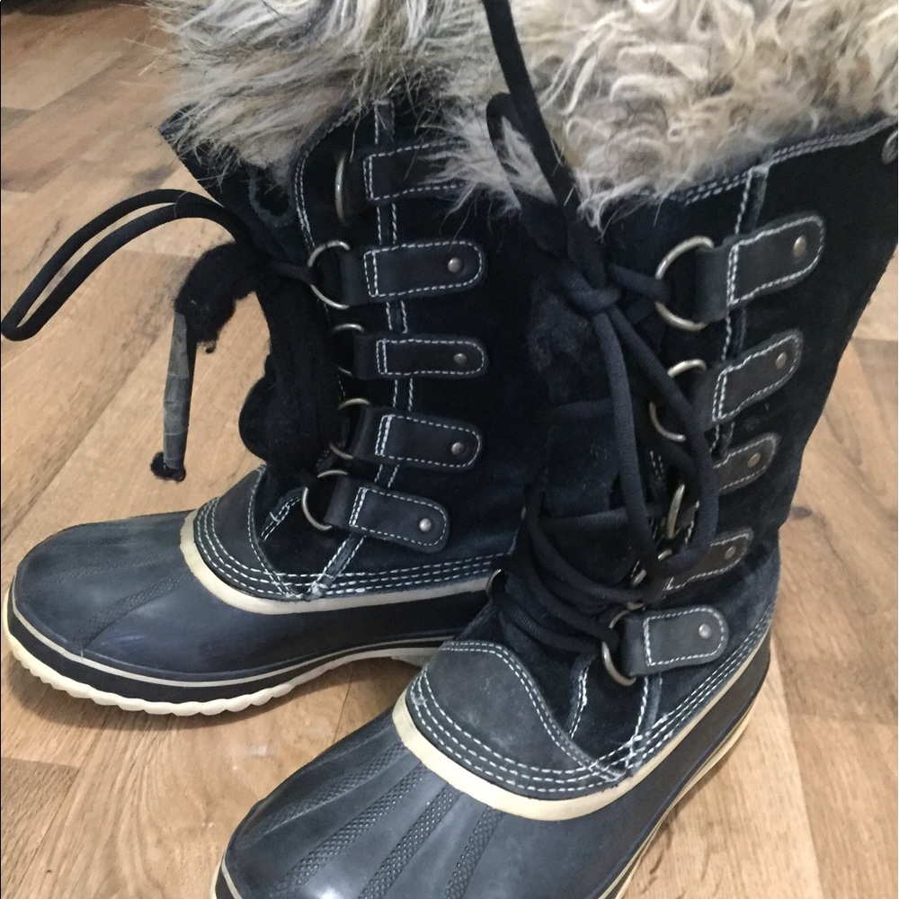 Sorel Joan of arctic winter boot