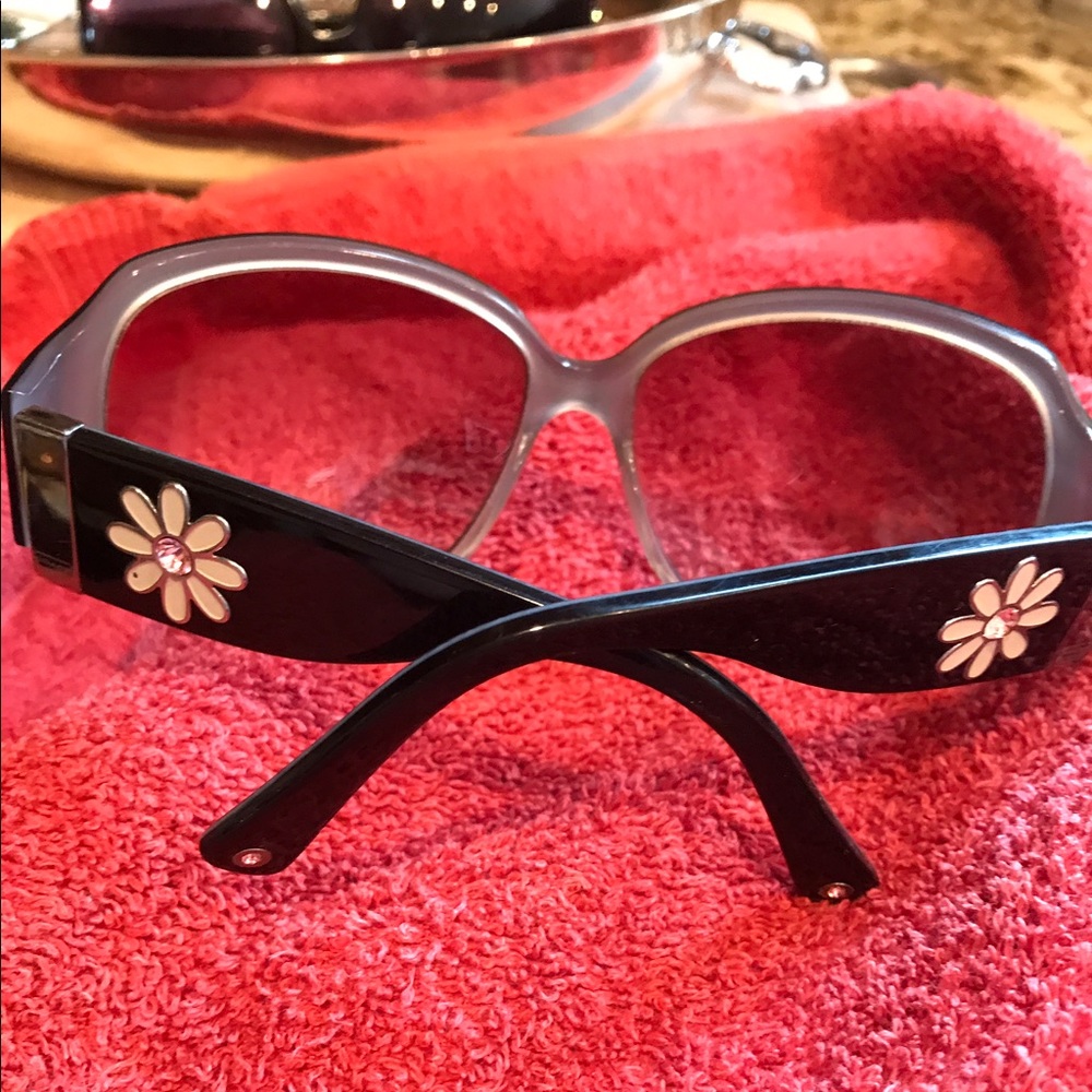 Coach sunglasses - Picture 2 of 5