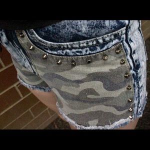 Camo Studded Acid Wash High Waisted Jeans