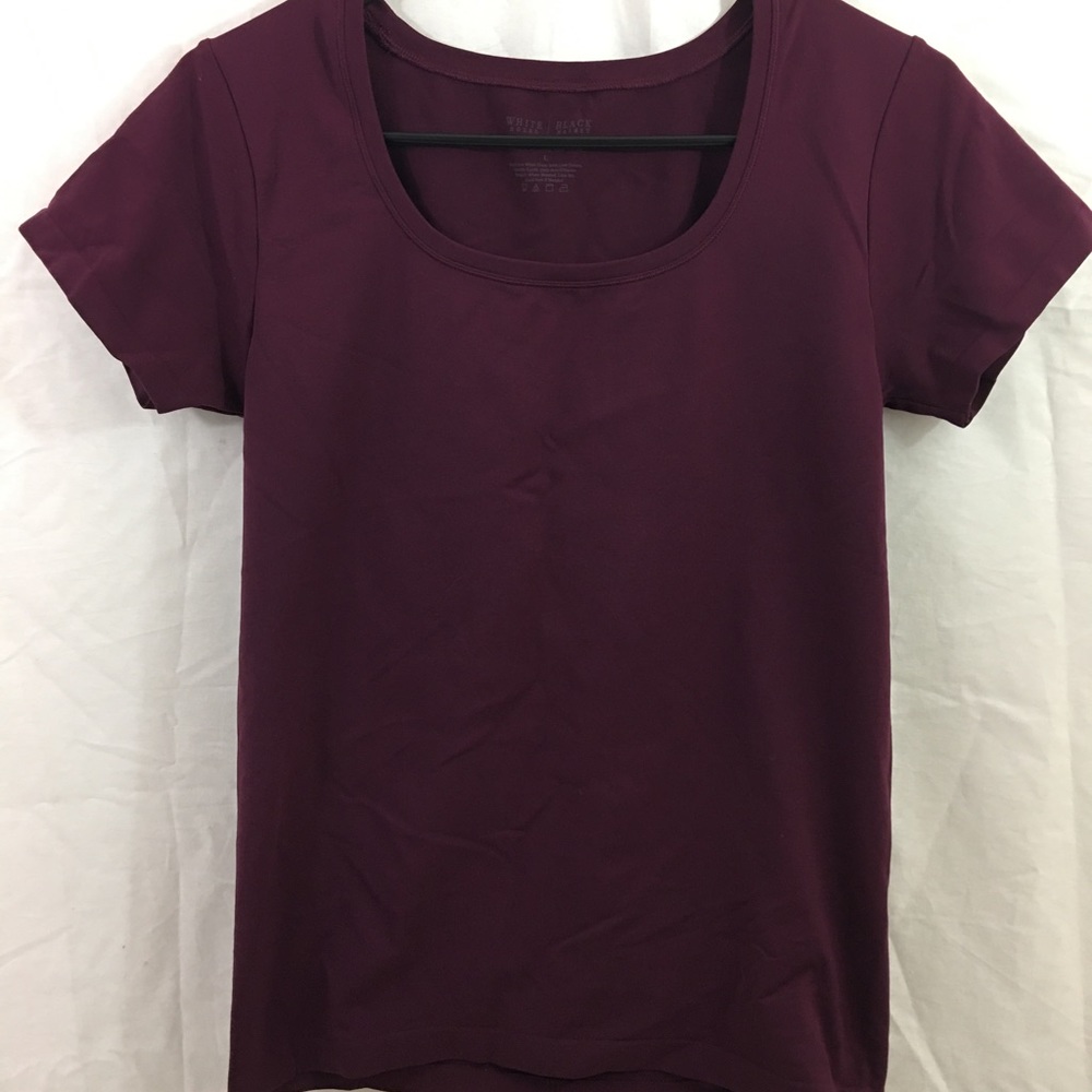 White House black market top t shirt
