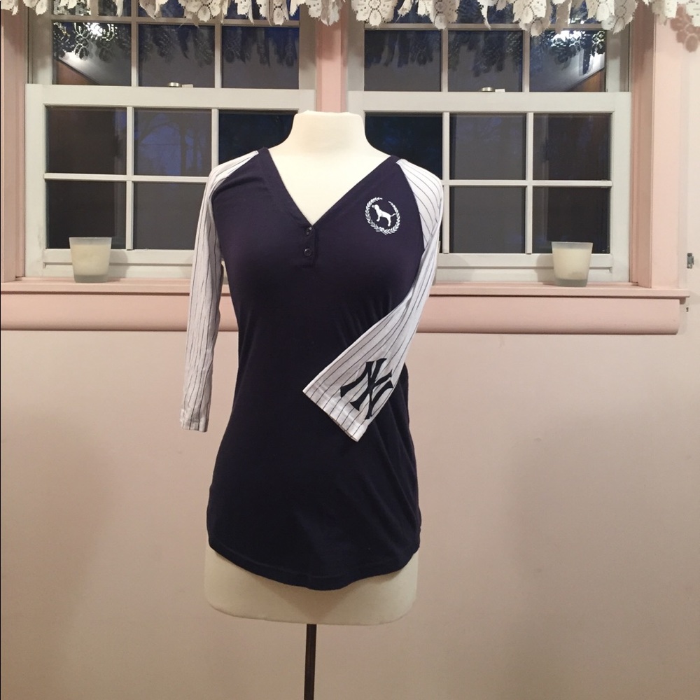 Victoria's Secret pink New York Yankees shirt