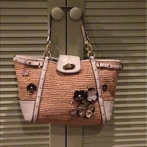 Coach straw bag. 16x9x4