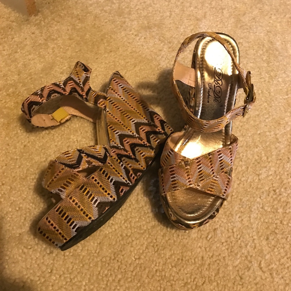 DbDk wedge sandal gold/brown super light weight