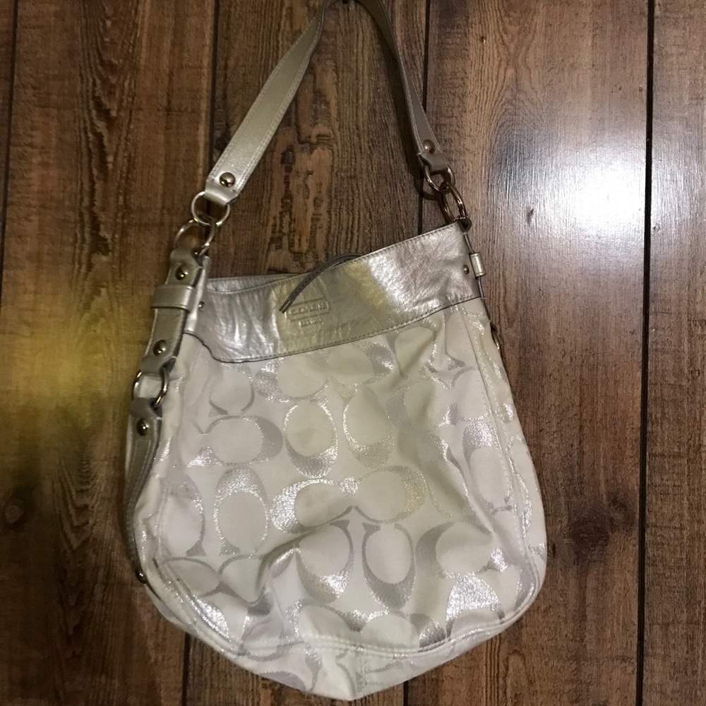 Coach shoulder bag