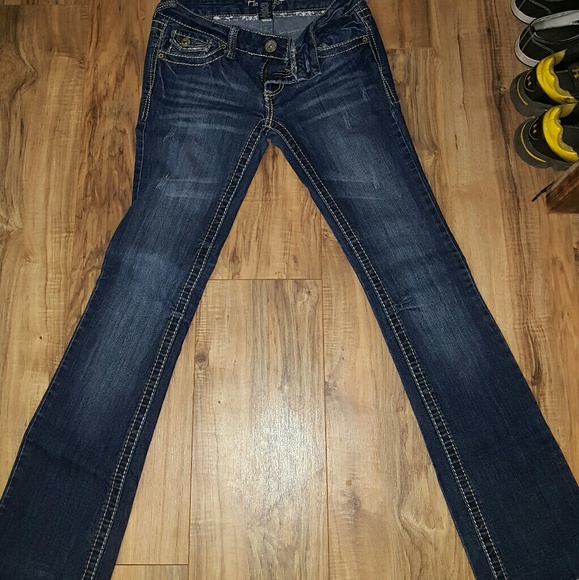 Jeans - Picture 2 of 3