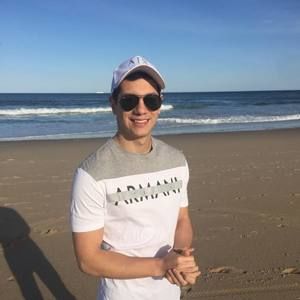 Meet your Posher, Juan