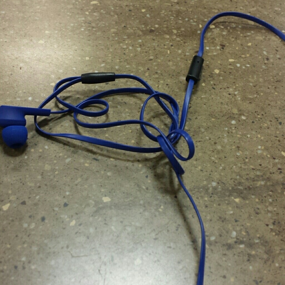 Meet your Posher, Mkesha