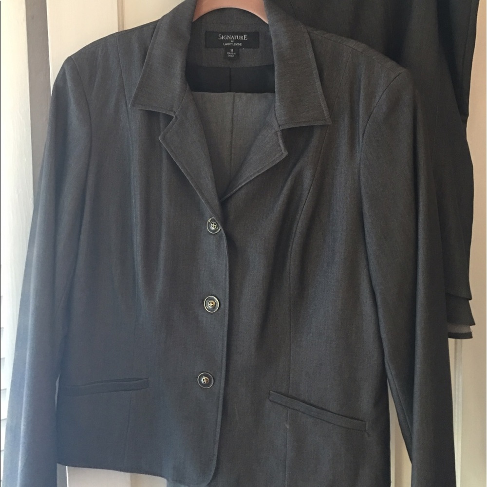 Suit