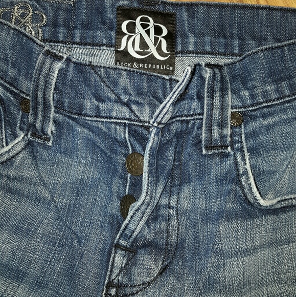 Jeans - Picture 3 of 3