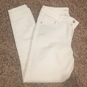 White jeans!