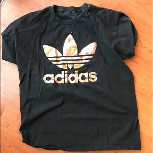 Adidas t shirt