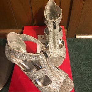 Silver Slipper Zip Up High Heels