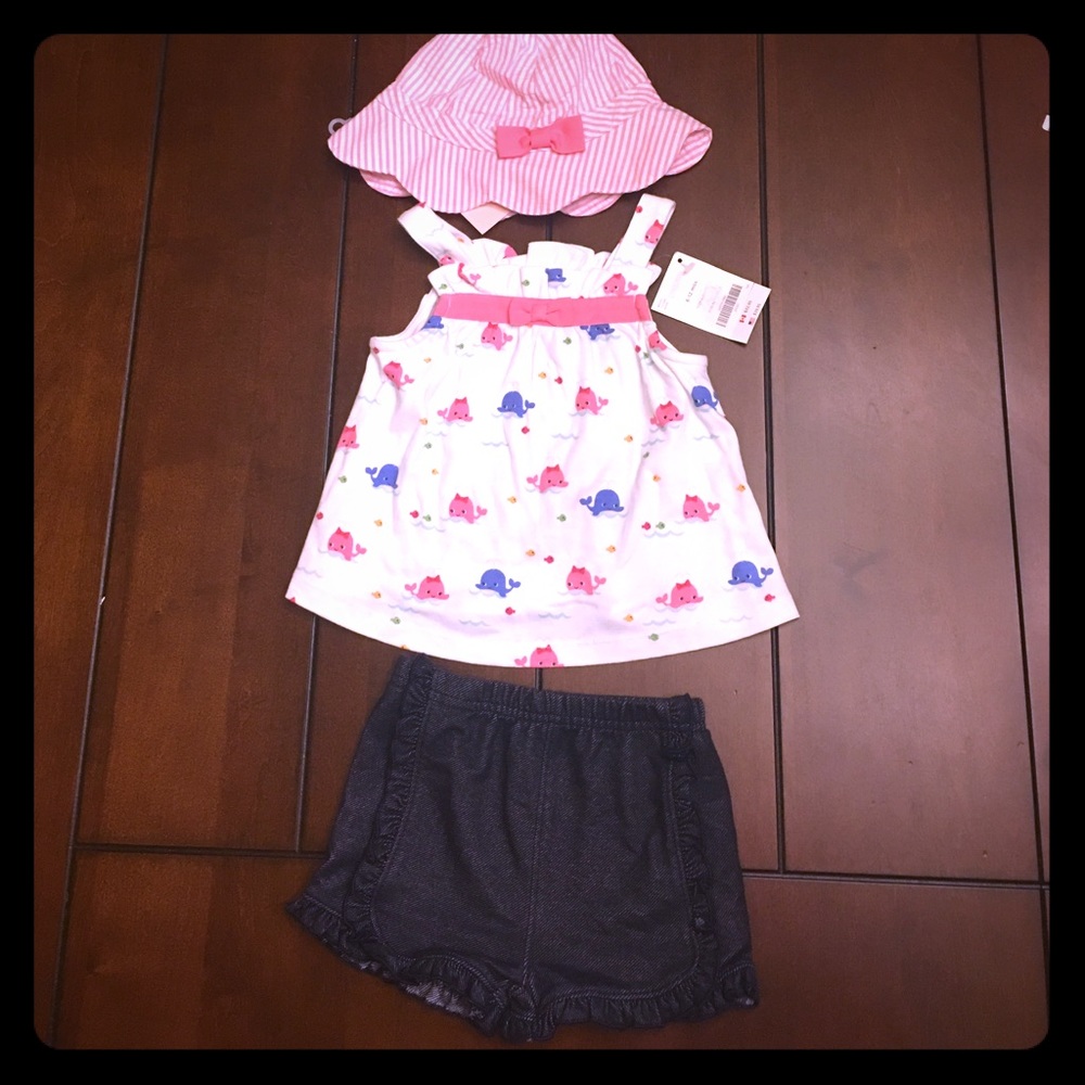 NWT Gymboree outfit (shorts are free throw in).
