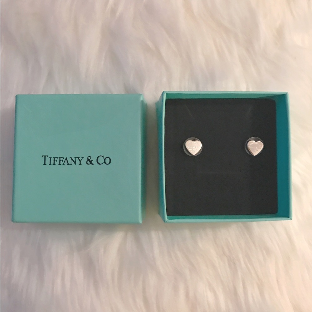 Please return to Tiffany & Co. mini earrings