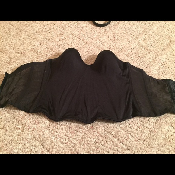 Dominique. Model # 8541. Strapless bra. 34D - Picture 4 of 4