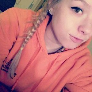 Meet your Posher, Savannah