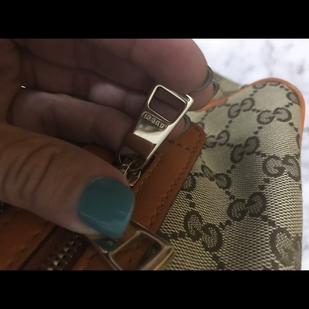 Sold!!! Gucci Handbag - Picture 4 of 4
