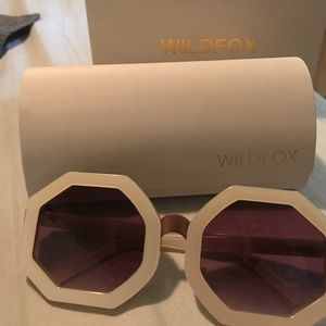 *NEW* WILDFOX octagon rose gold  sunglasses