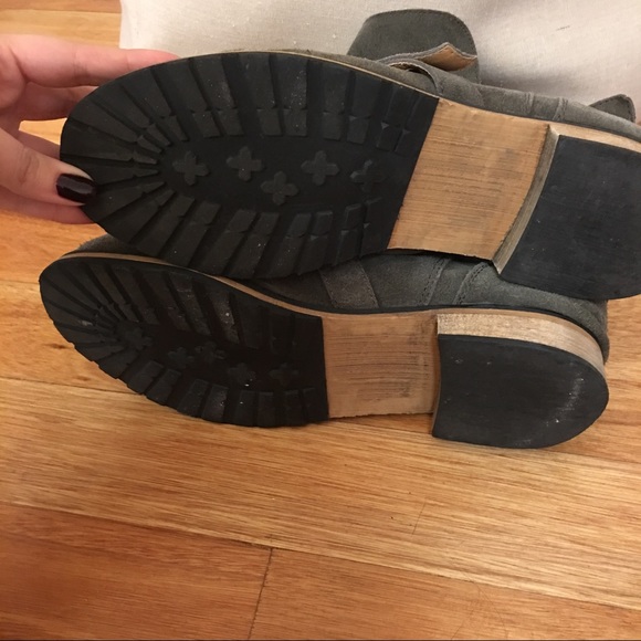 Ankle boot - Picture 3 of 3