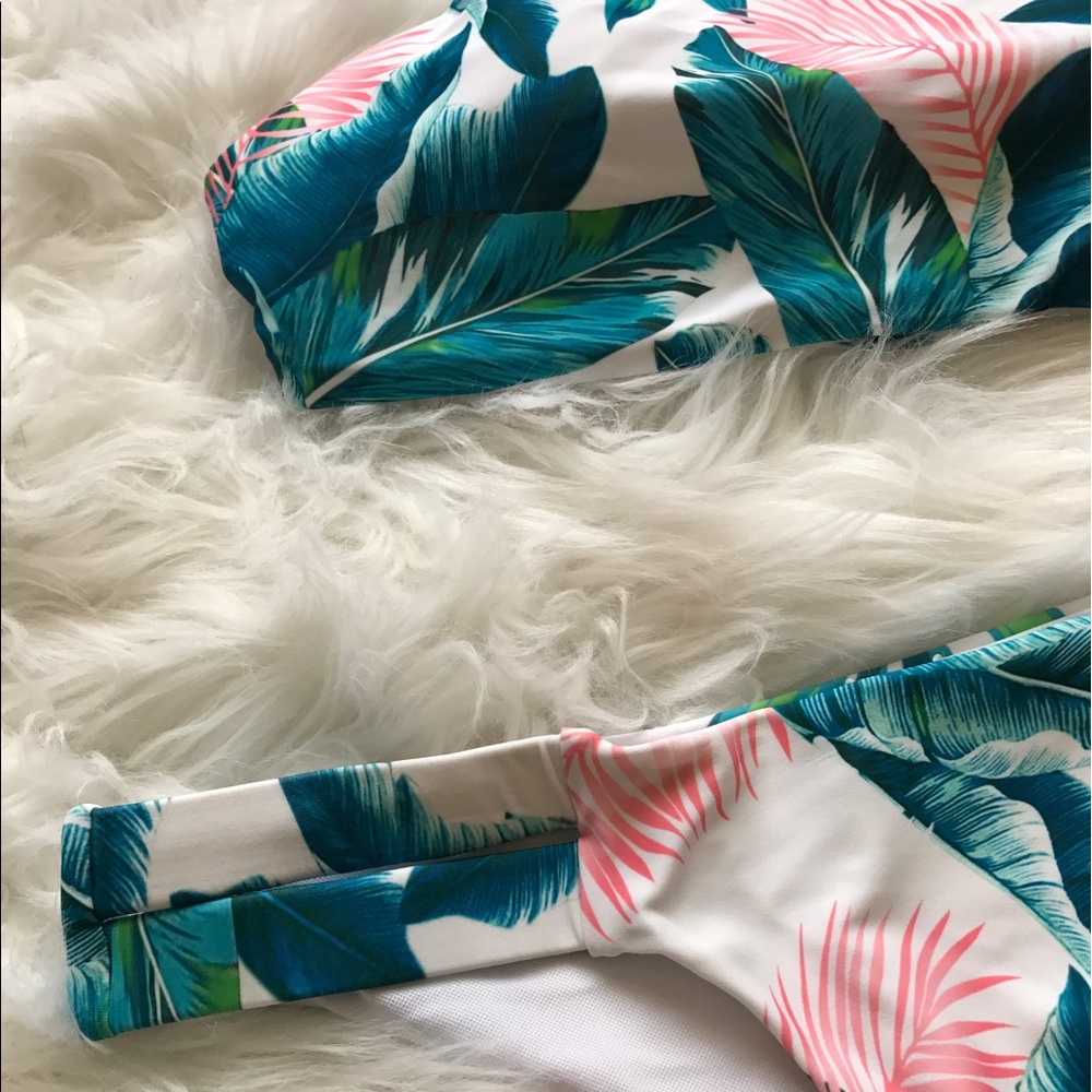 Tropical Bikini - Picture 2 of 5