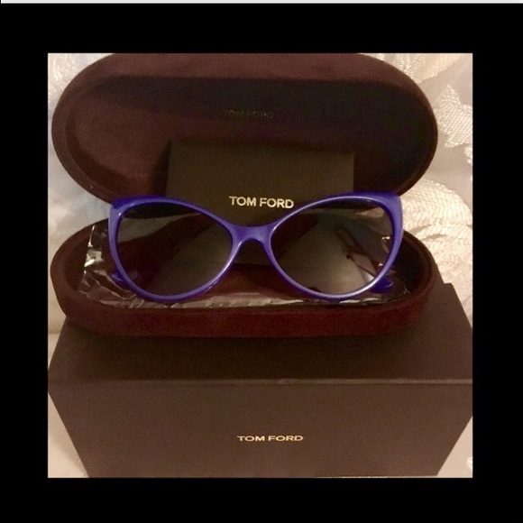 Tom Ford FT0303 Anastasia Sunglasses main image 5
