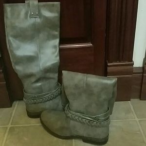 Rampage boots