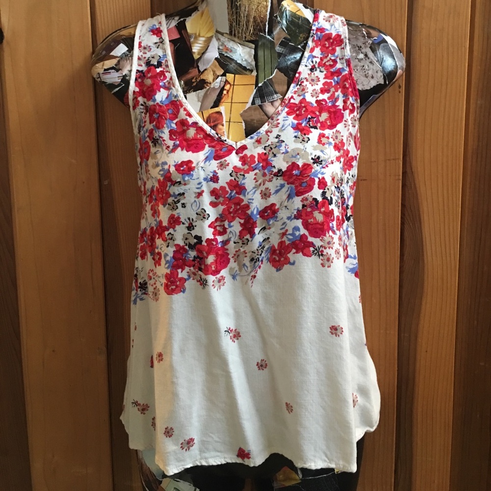 Urban outfitters floral tank