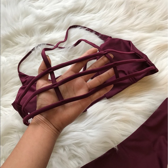 Maroon Bikini - Picture 4 of 4