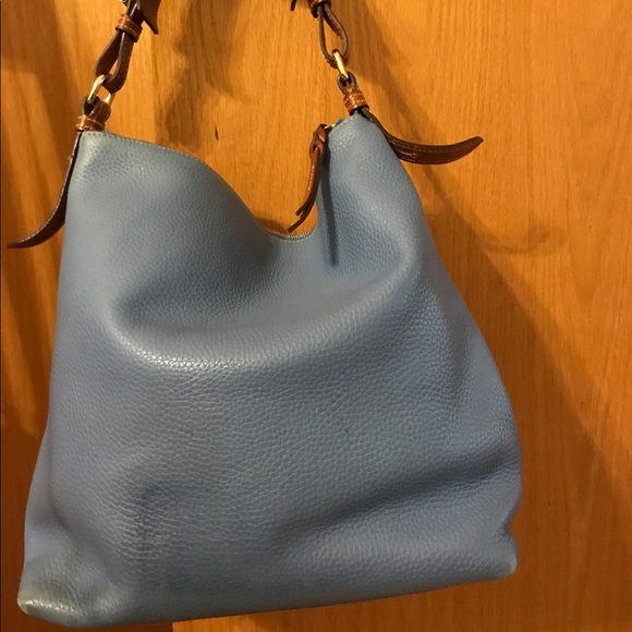 ❄️❄️HOT PICK❄️❄️Dooney & Bourke❄️ - Picture 2 of 7