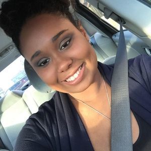 Meet your Posher, Vanessa