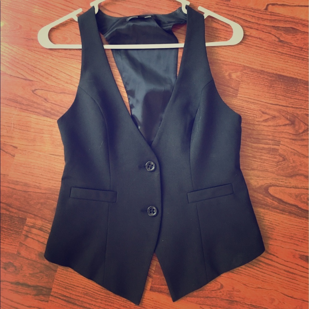 Express Studio Black Vest