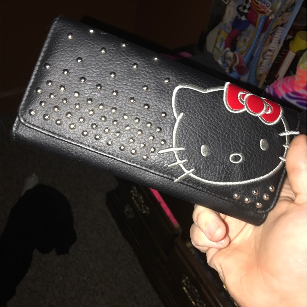 Hello kitty wallet