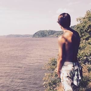 Meet your Posher, Taylor