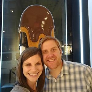 Meet your Posher, Candace