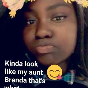 Meet your Posher, Ayonna