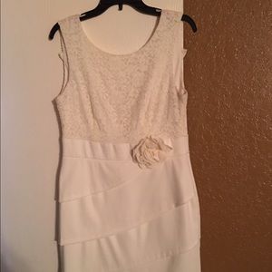 Pearl color dress